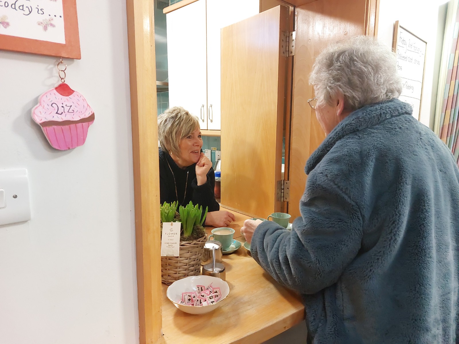 Carnarvon House volunteers bring the joy and laughter | Abbeyfield Blog Image