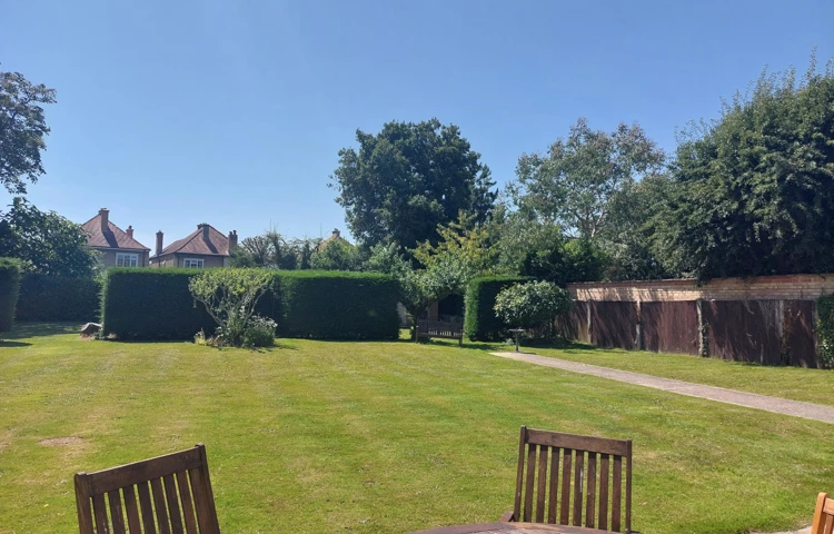 Sunny, Bright Large Garden For Tamar House Residents To Enjoy